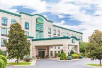 Wingate by Wyndham Lexington - Wifi