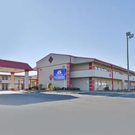 Econo Lodge Oklahoma City Northeast Отели рядом с достопримечательностью «Ипподром «Ремингтон Парк»»