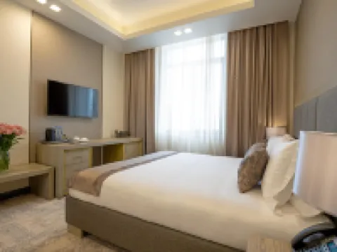 スフェラバイステラーホテルズ、エレバン エレバンのホテル