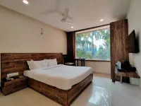 Pushp Vatika Resort & Lawns Hotels in Kalamboli