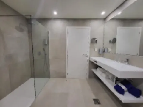 Hotel Royal Orchid Hotels in Canico