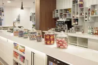Hampton by Hilton  Edinburgh Airport - Baarit