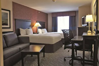 La Quinta Inn & Suites by Wyndham Edmond فنادق في Edmond