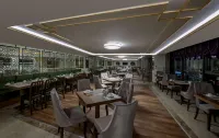 Doubletree by Hilton Elazig - Bữa sáng