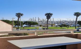 Studio Port Vauban Vue Port Excellente Situation climatisé Fibre