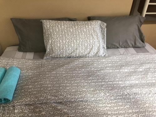 Loft Condo Beside Shangri-La Fort 썸네일