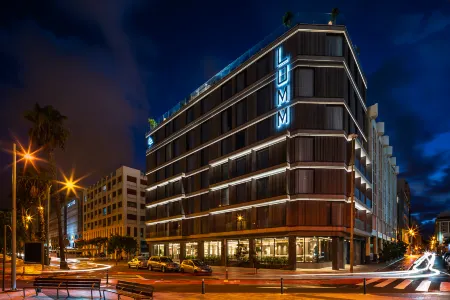 Hotel LIVVO Lumm
