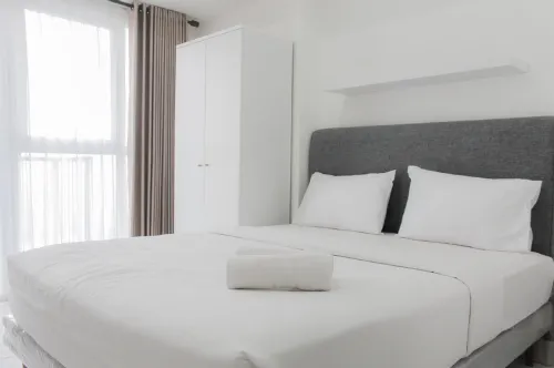 Strategic and Comfy Studio Casa de Parco Apartment