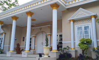 Villa Graha Wisesa 3