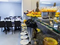 Plattinum Hotel - breakfast