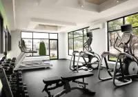 Holiday Inn Boston - Dedham Hotel & Conference Cente Hotels in Westwood