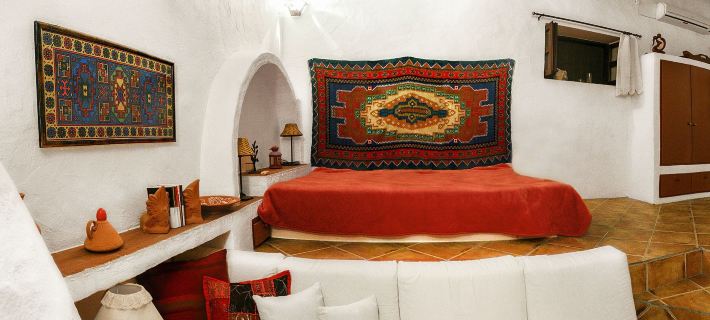 Ampelos Estate Hotels in Aigialeia