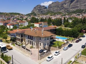 Monastiri Guesthouse