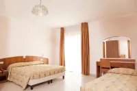 Hotel Meridiano - Sea View