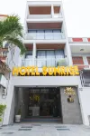 Sunrise Hotel - 3-Star
