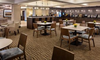Best Western Plus Overland Inn