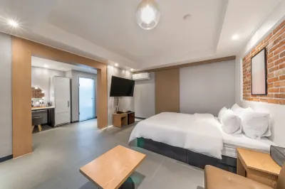 Goyang N25 Hotels near West Five Royal Tombs, Goyang (Seooreung)