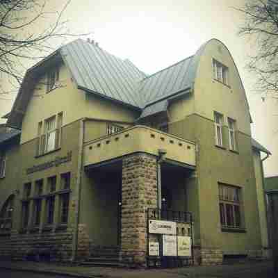 Looming Hostel Hotel Exterior