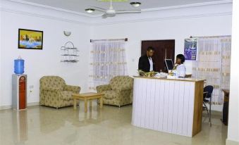 Big Apple D.E Hotel