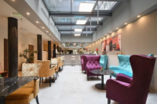 Honest Budapest by Chic & Basic Hoteles en Budapest