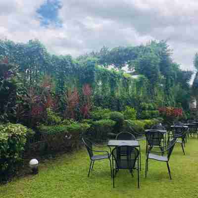 Citi Garden Suites Hotel Exterior