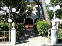 Hotel Deanna Golf Hotels in Savio