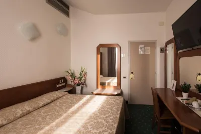 Hotel Centrale Hotels near Spiaggia Sotto Piazza Bovio