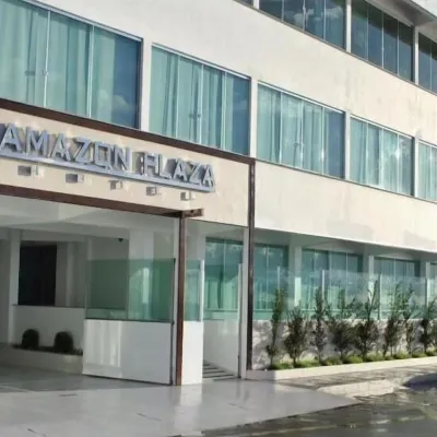 Amazon Plaza Hotel Hotels near Lua Crescente