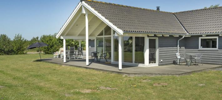 "Bolli" - 1.1km from the Sea Hotels in Vaeggerlose