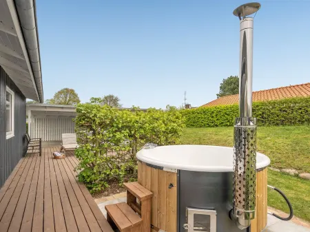 "Ankarl" - 700m from the Sea