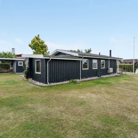 "Asya" - 600m from the Sea Hotels in Bogense