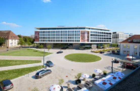 斯圖加特摩託世界V8酒店，貝斯特韋斯特至尊精選 酒店