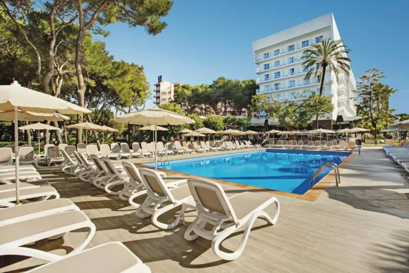 Hotel Riu Festival