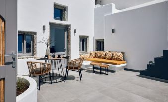 Allure Breeze Suites