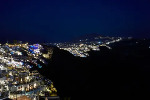 Olia Villas & Suites