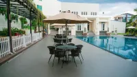 Emerald Garden International Hotel - Pools