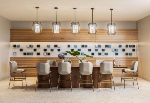 4. 크라운 플라자 ..