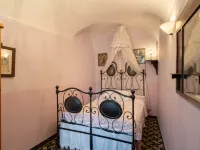 Angela (Dol100) Hotels in Dolcedo
