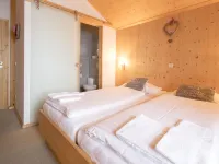 #1 Mit IR-Sauna&Sprudelbad Innen - Pysäköinti