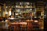 Atura Albury - bar