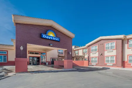 Days Inn by Wyndham Manitou Springs Отели рядом с достопримечательностью «Пайкс Пик - Америкас Маунтин»