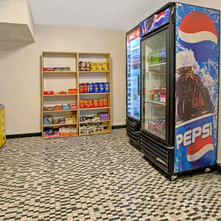Super 8 by Wyndham Wheatridge/Denver West