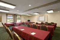 Super 8 by Wyndham Columbia City - Wifi