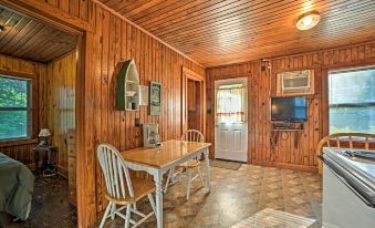 Quaint Cabin on Kentucky Lake w/ Resort Perks