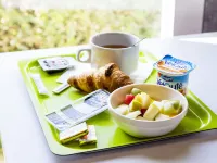 Ibis Budget Senlis โรงแรมในซ็องลิส