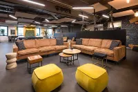 Auberge de Jeunesse Charleroi Youth Hostel