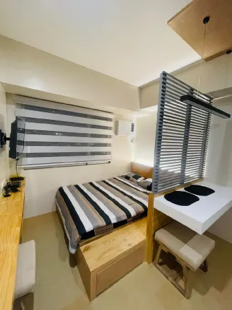 F Best Value in Iloilo Отели рядом с достопримечательностью «Diversion 21 KTV and Resto»