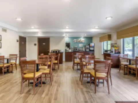 約翰遜城舒眠套房酒店 約翰遜城酒店