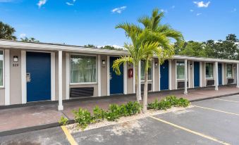 Travelodge by Wyndham Kissimmee/Orlando