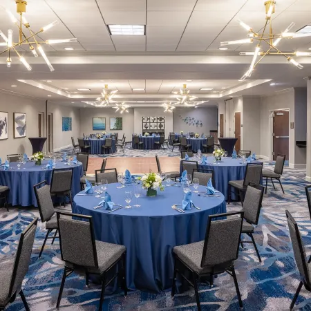 Crowne Plaza FT. MYERS GULF COAST by IHG